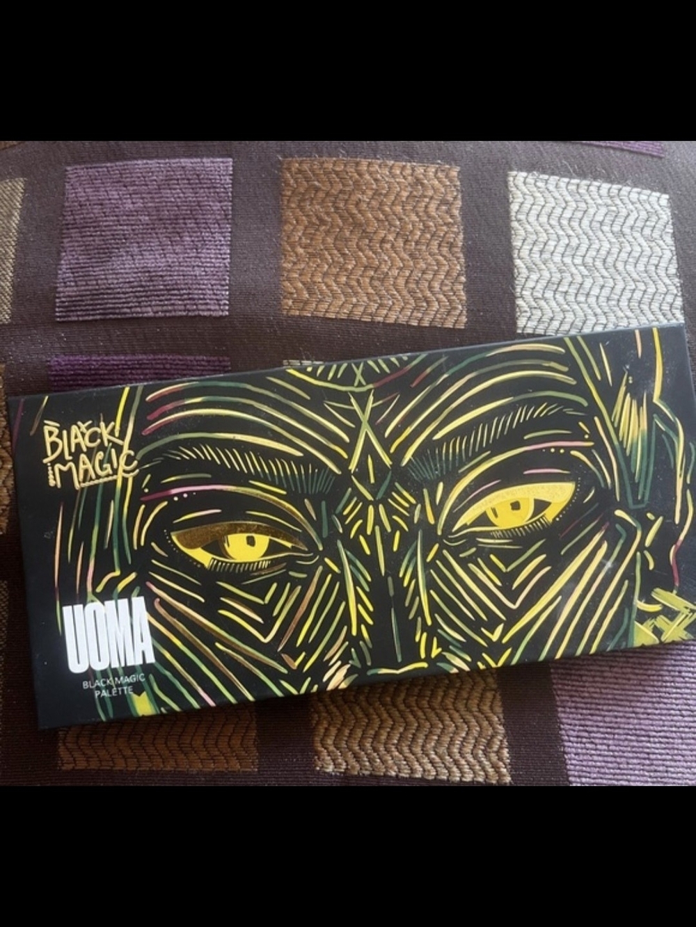 Uoma Beauty Black Magic Eye Motif Art Print – Black, Yellow, Green